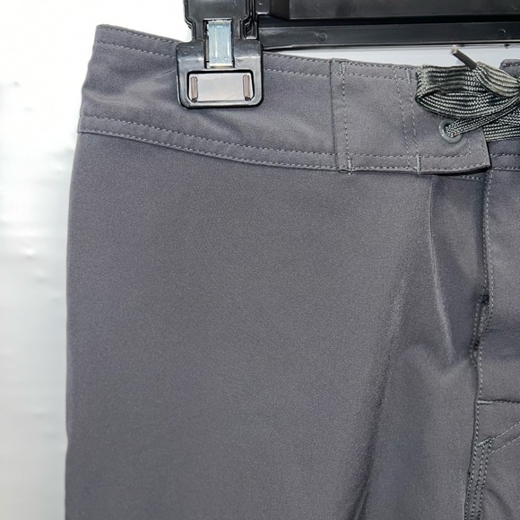 Mossimo Shorts Youth Large Gray Polyester Blend 28 In Waist - Picture 4 of 12